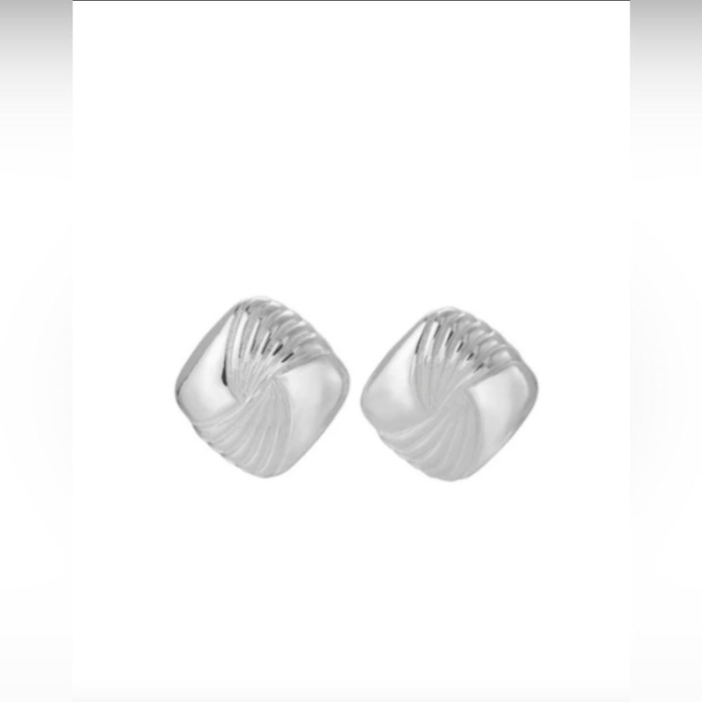 Heaven Mayhem Tabi Silver Plated Earrings